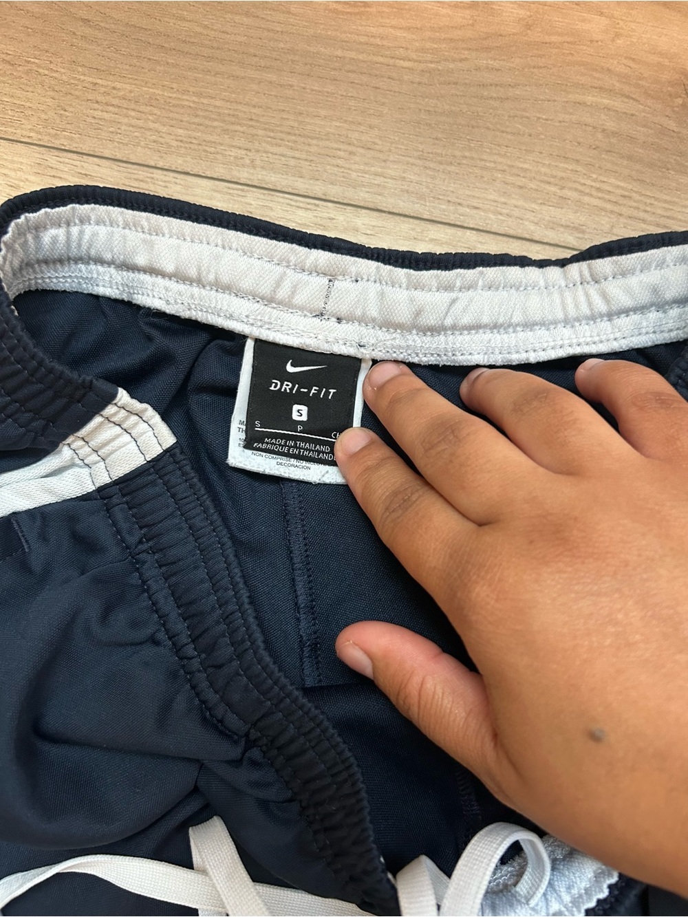 Nike Black Joggers with White Side Panel and Swoosh - Picture 5 of 5